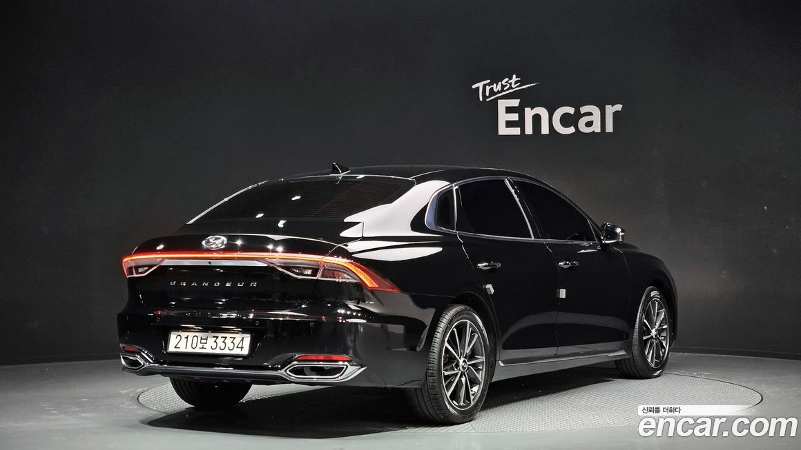 Hyundai Grandeur 2022