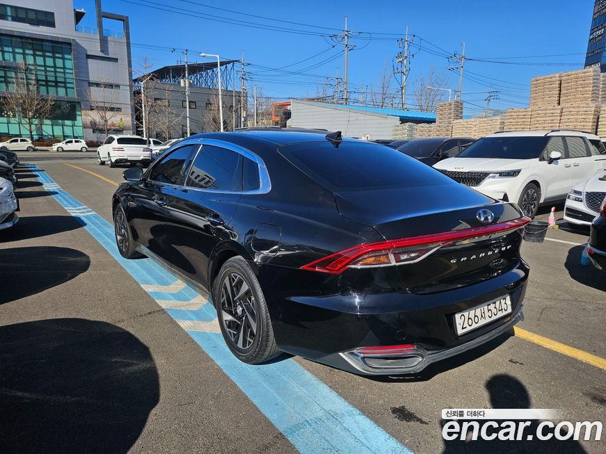 Hyundai Grandeur 2022