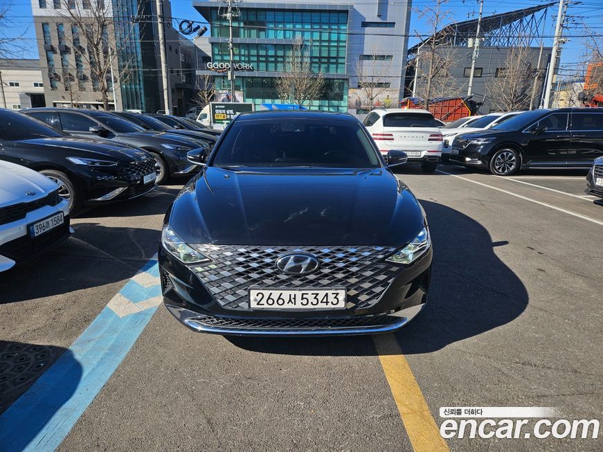 Hyundai Grandeur 2022