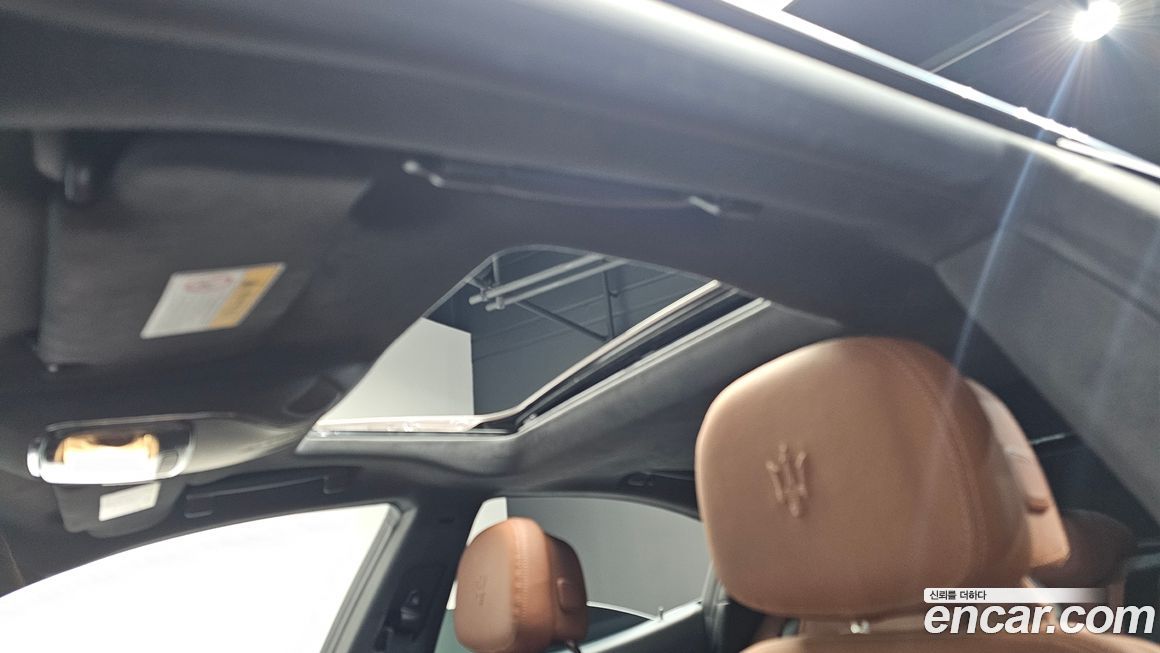 Maserati Ghibli 2017