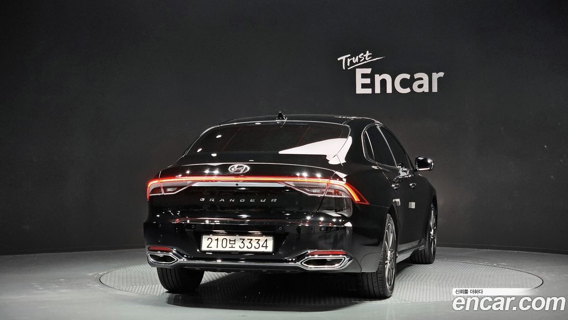 Hyundai Grandeur 2022