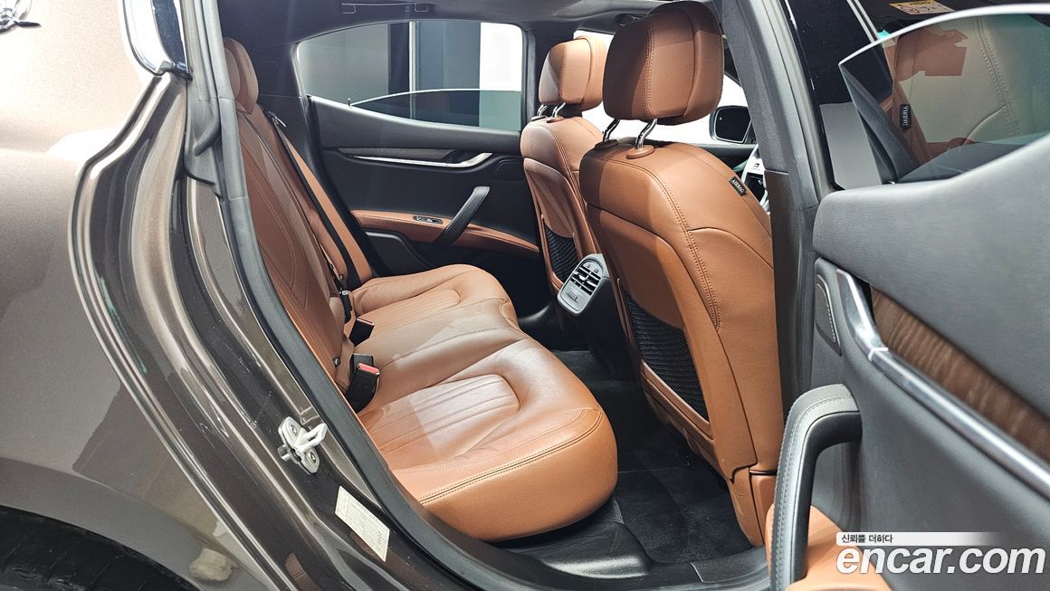 Maserati Ghibli 2017