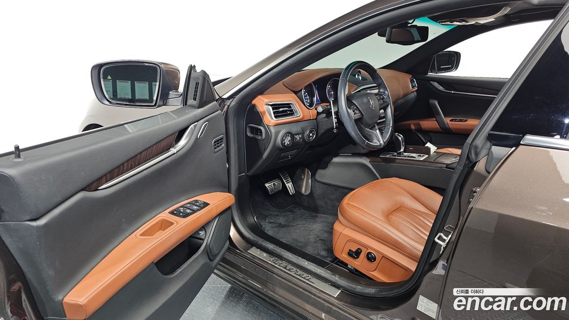 Maserati Ghibli 2017