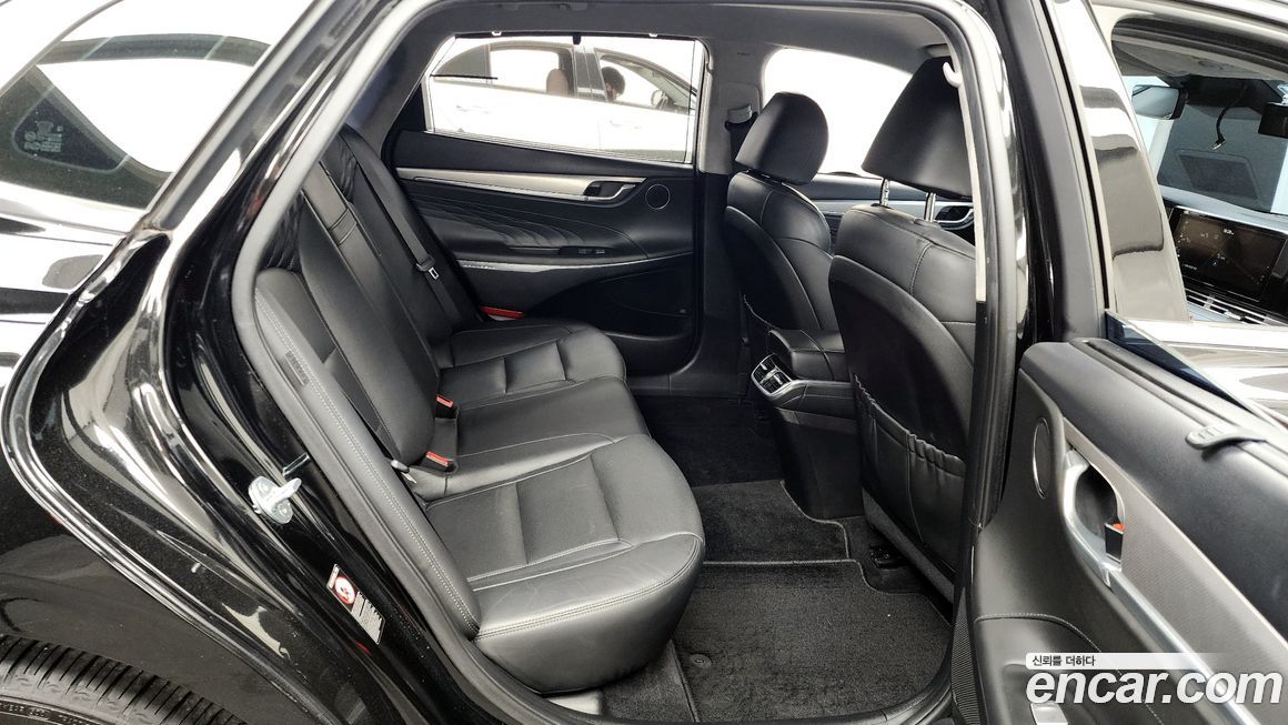 Hyundai Grandeur 2021