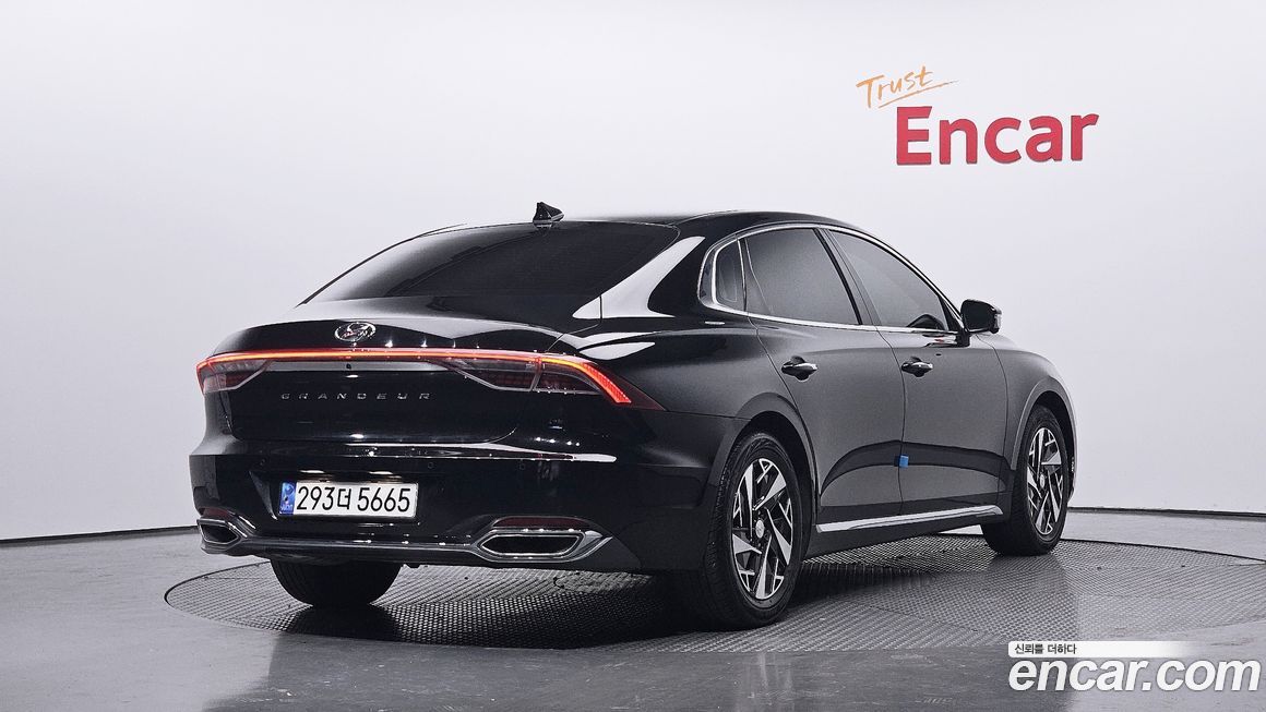 Hyundai Grandeur 2020