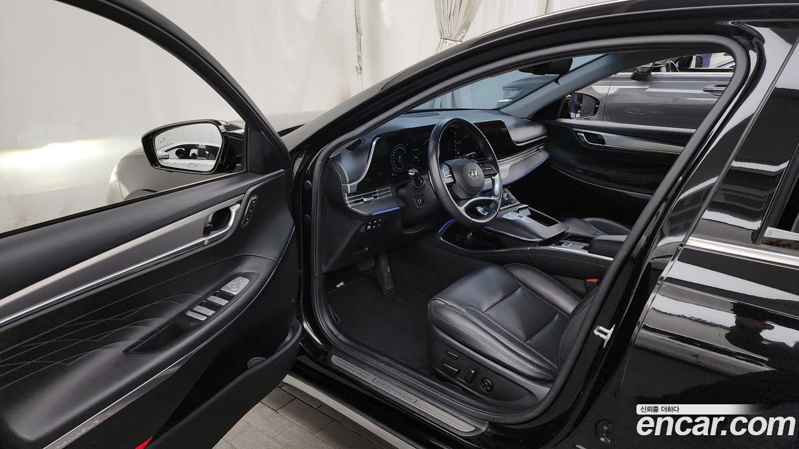 Hyundai Grandeur 2021