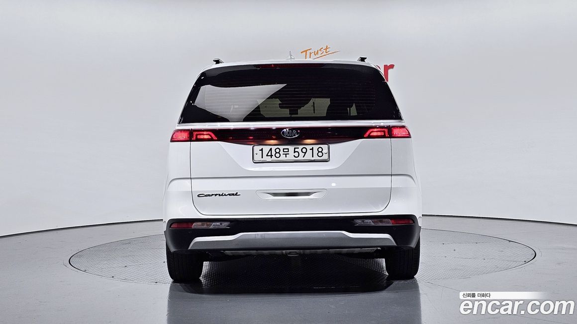 Kia Canival 2021