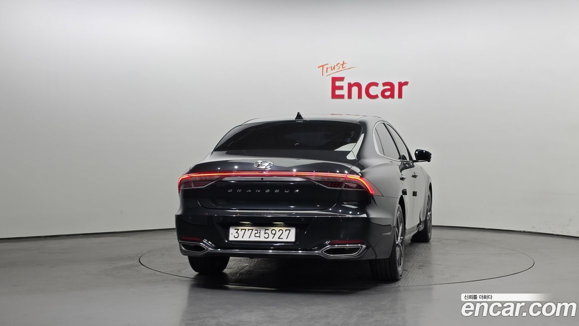 Hyundai Grandeur 2021