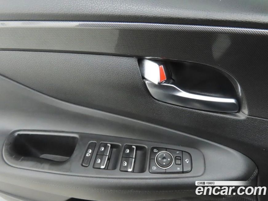 Hyundai Santafe 2022