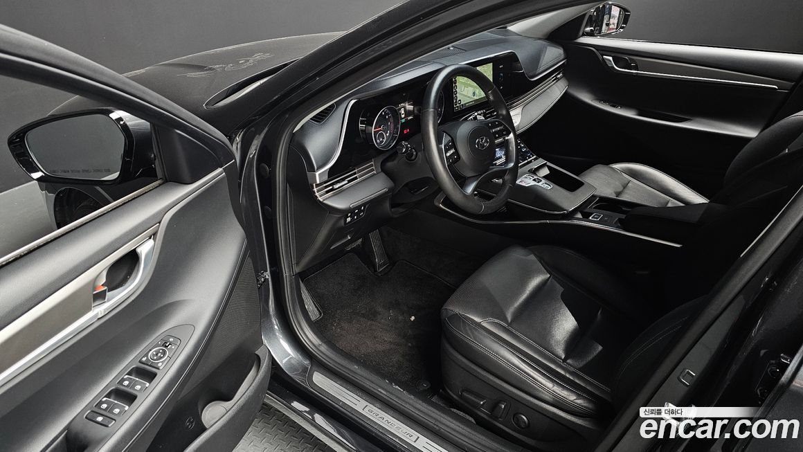 Hyundai Grandeur 2022