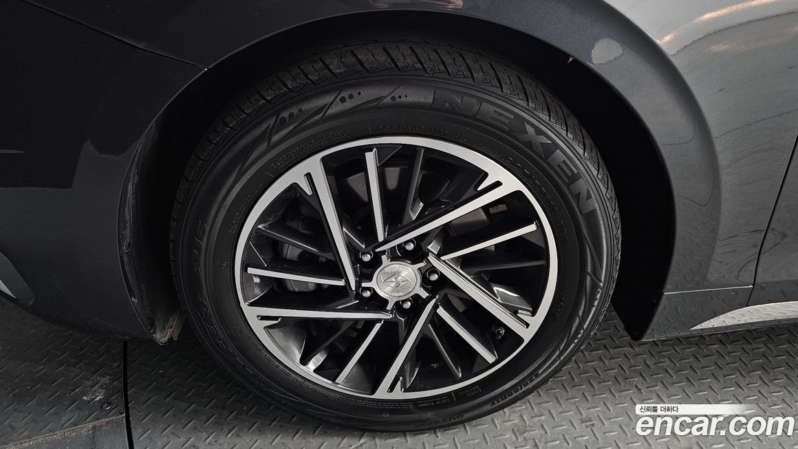 Hyundai Grandeur 2022