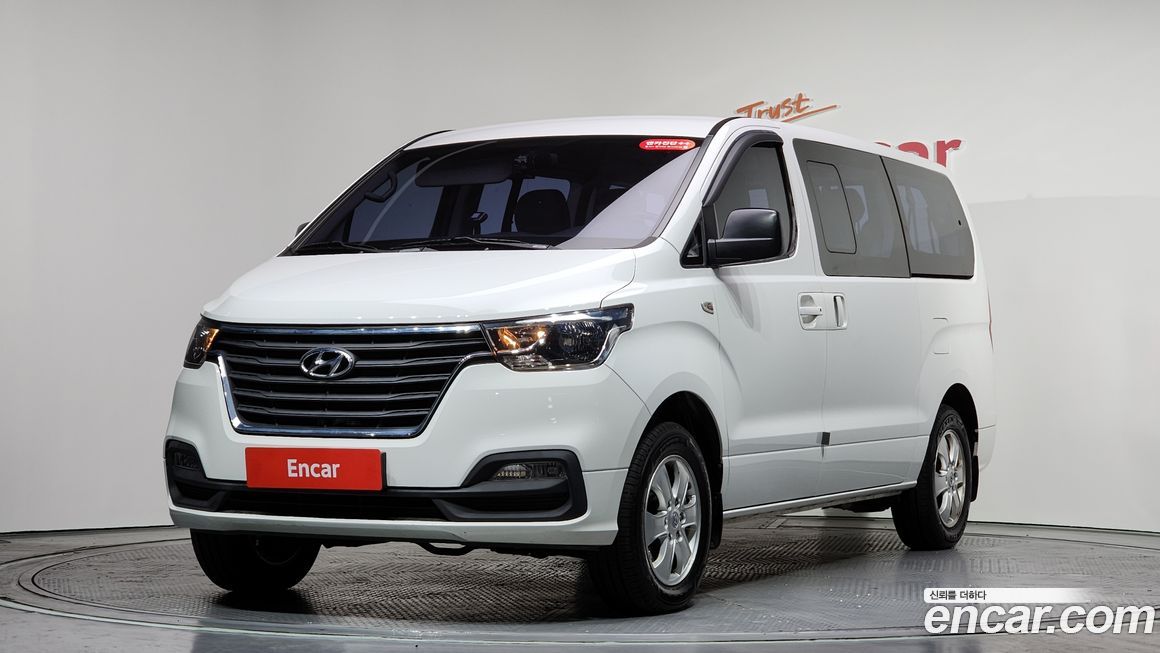 Hyundai Starex 2019