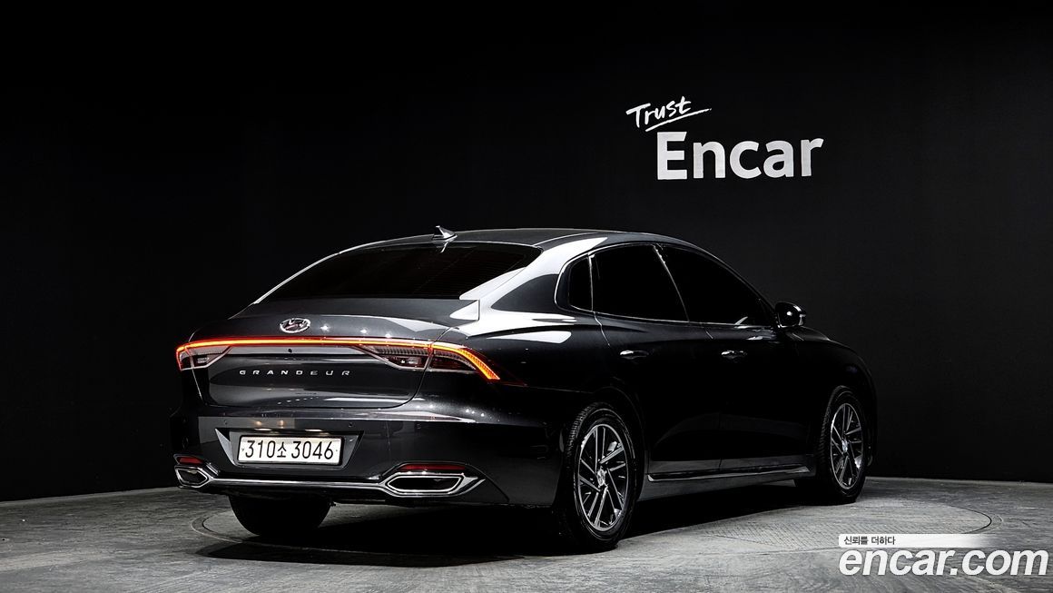 Hyundai Grandeur 2022