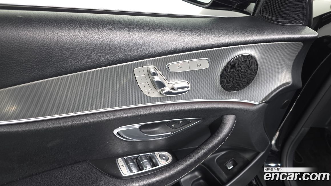 Mercedes-Benz E-Class 2019