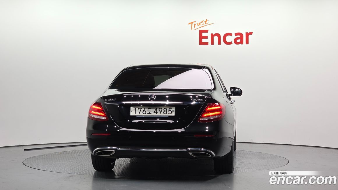 Mercedes-Benz E-Class 2019