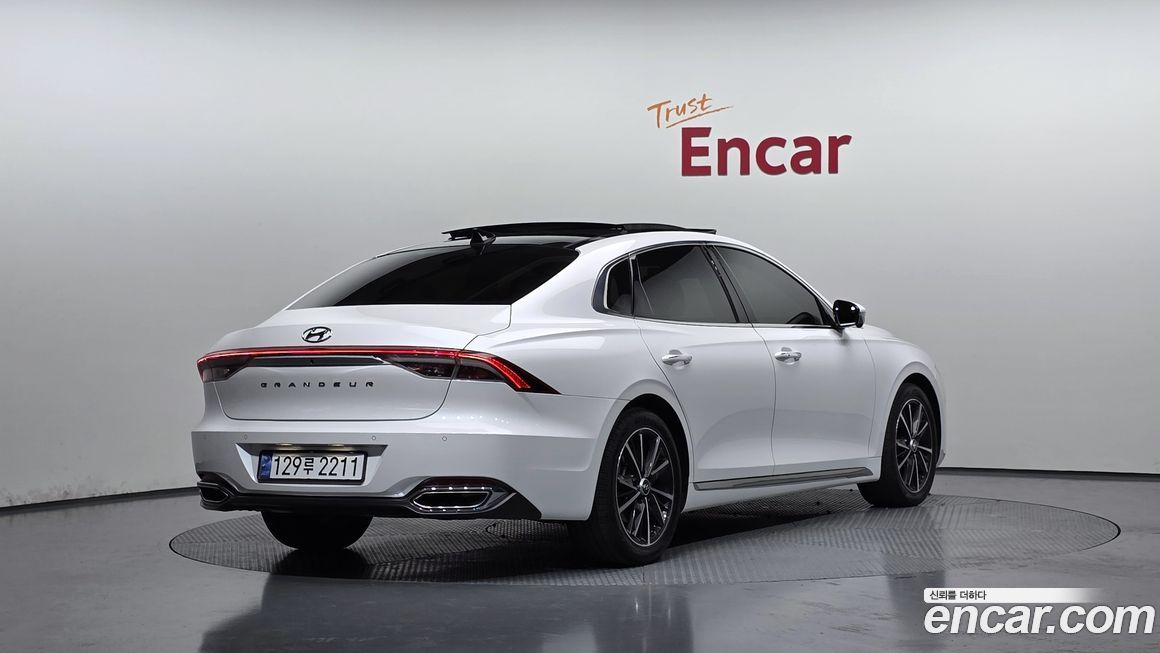 Hyundai Grandeur 2022