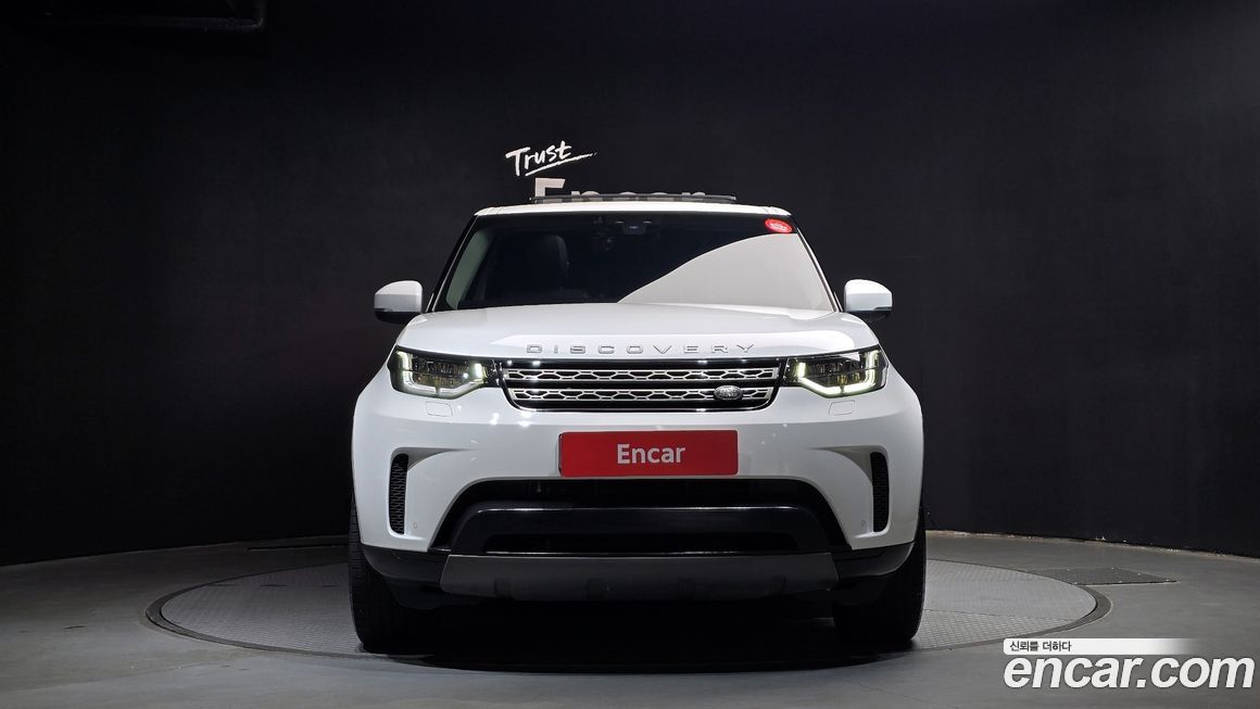 Land Rover Discovery 2019