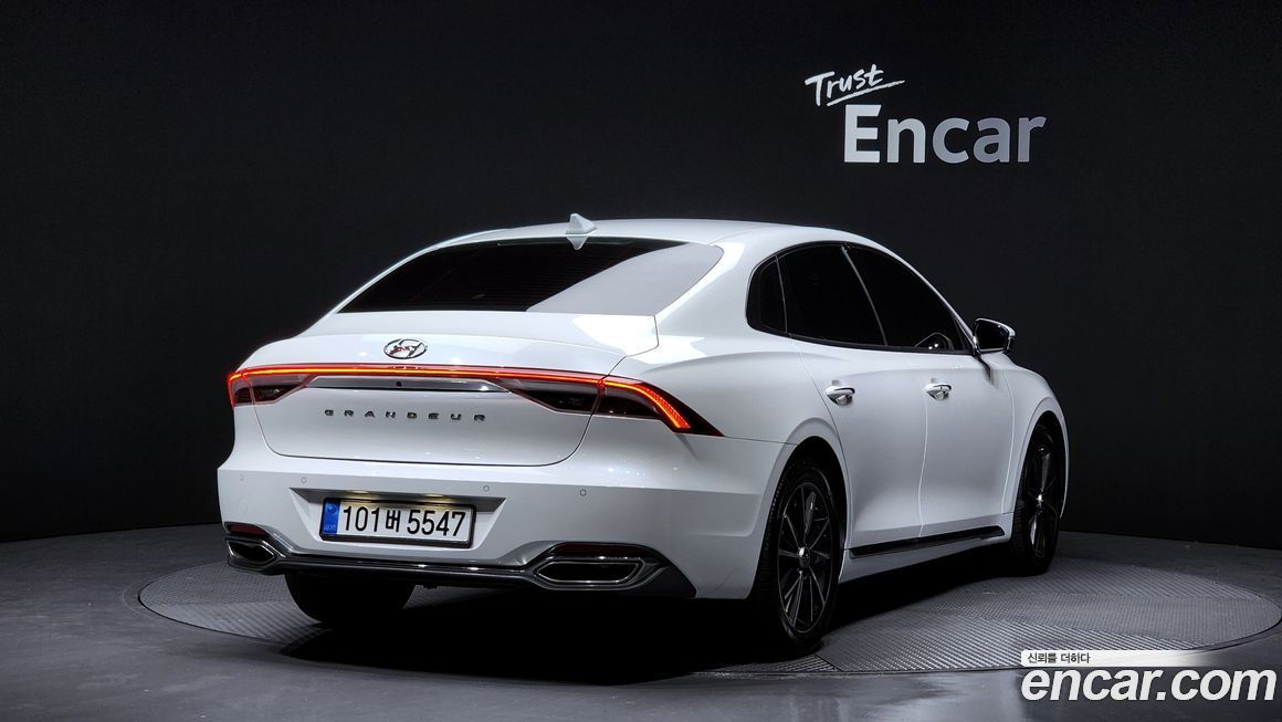 Hyundai Grandeur 2022