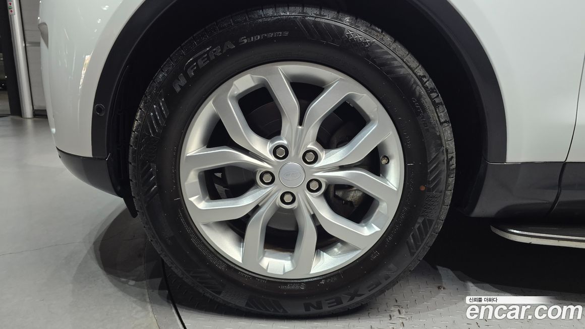 Land Rover Discovery 2019