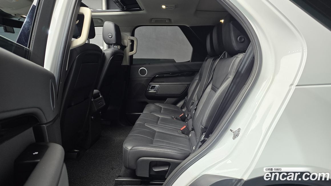 Land Rover Discovery 2019