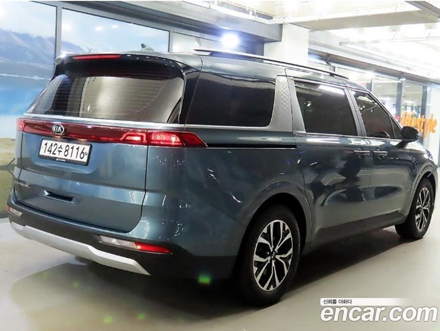 Kia Canival 2021
