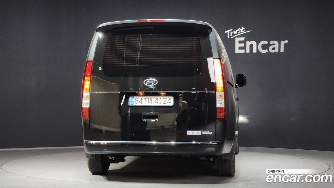 Hyundai Staria 2024