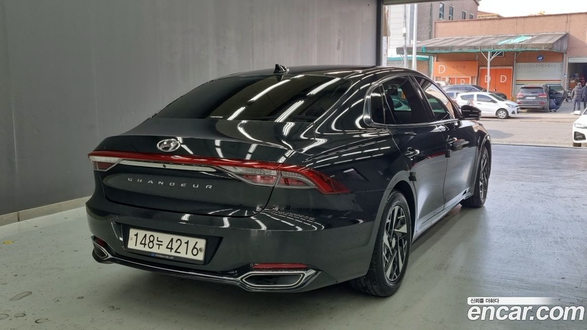 Hyundai Grandeur 2020