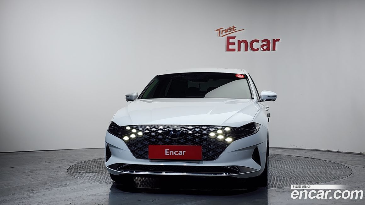 Hyundai Grandeur 2022