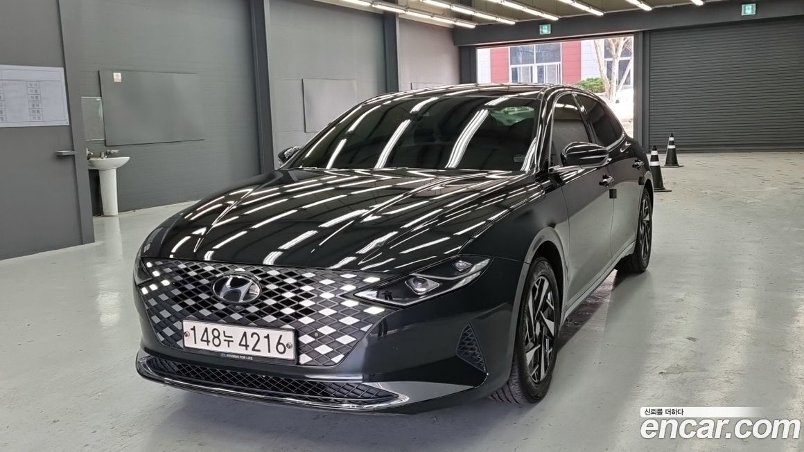 Hyundai Grandeur 2020