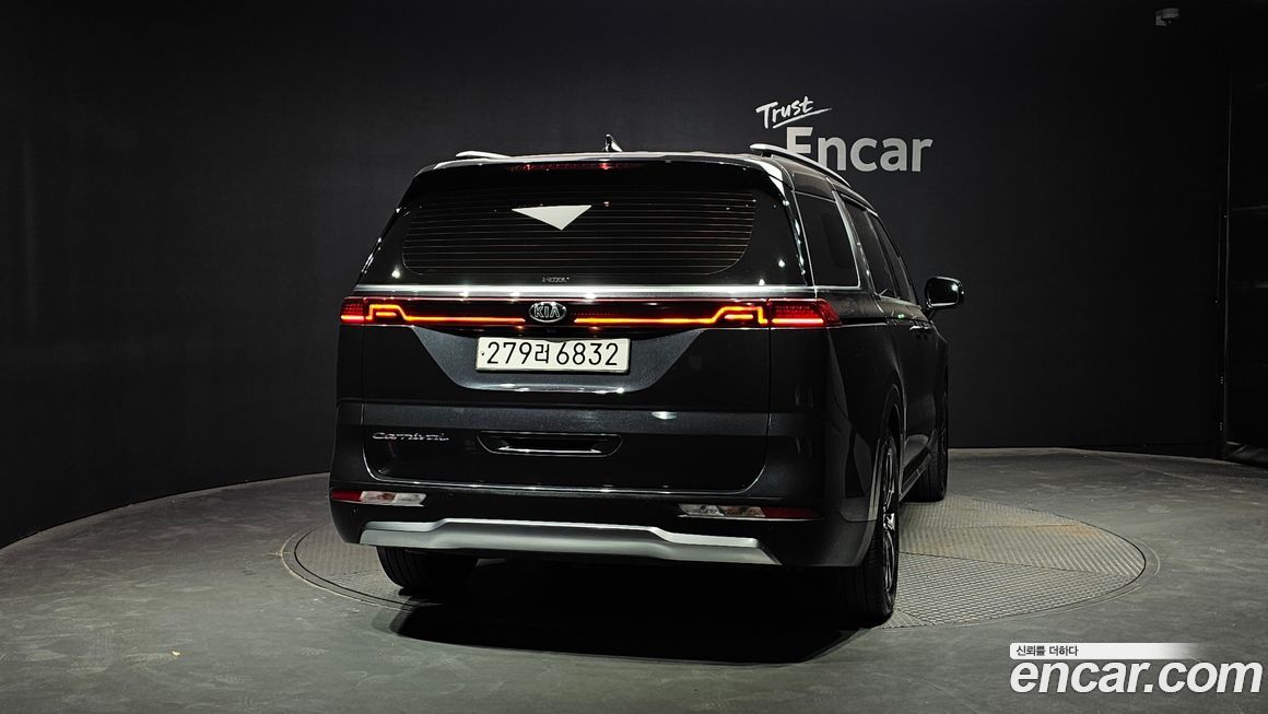 Kia Canival 2021