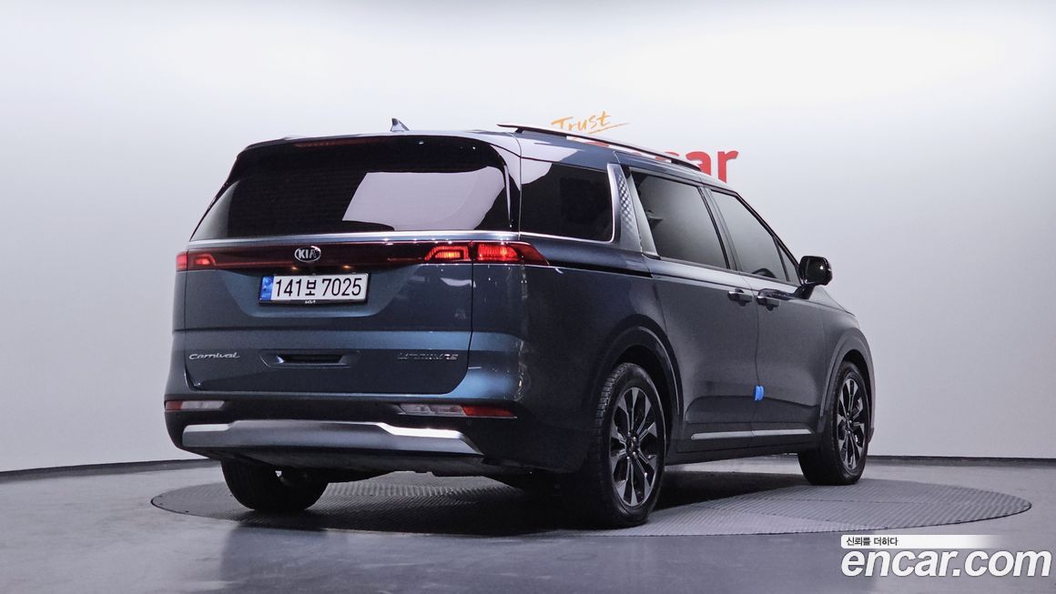 Kia Canival 2021