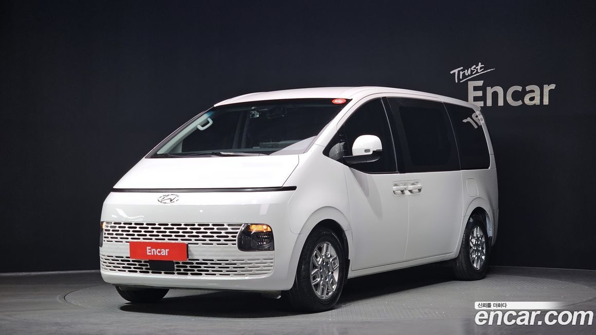 Hyundai Staria 2023
