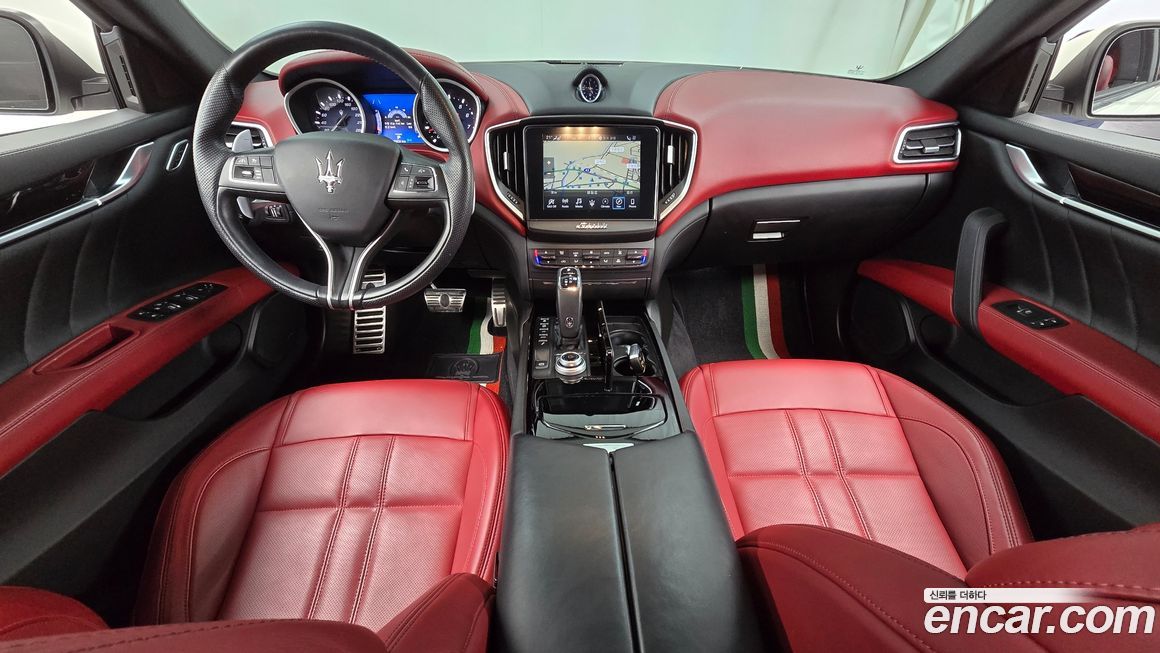 Maserati Ghibli 2019