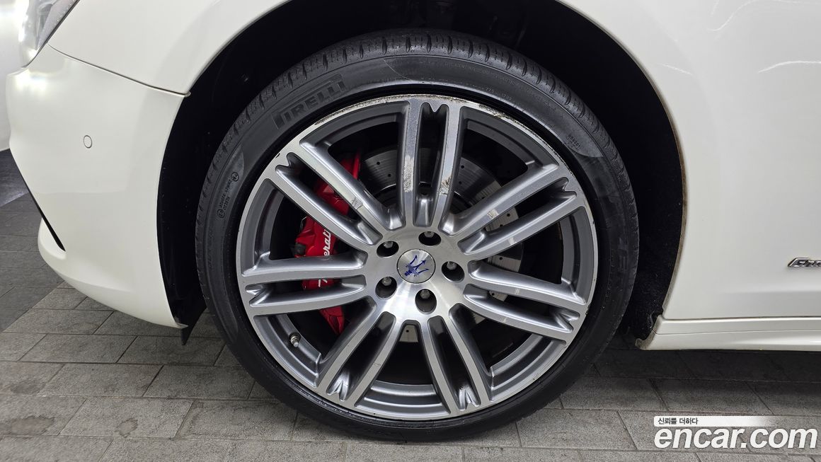 Maserati Ghibli 2019