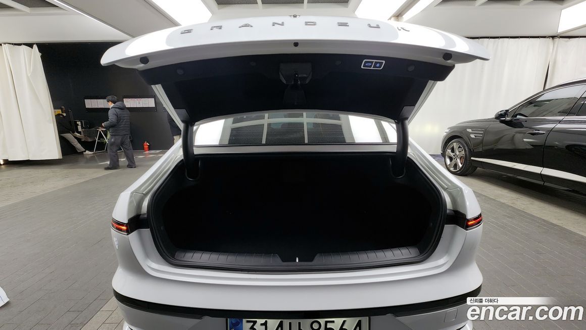 Hyundai Grandeur 2024