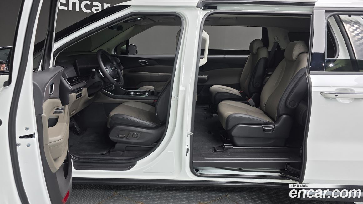 Kia Canival 2025