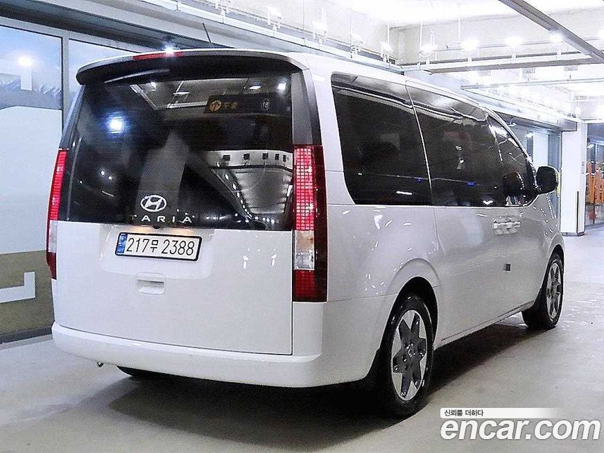 Hyundai Staria 2024