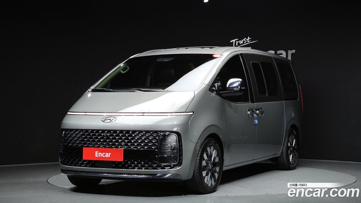 Hyundai Staria 2022