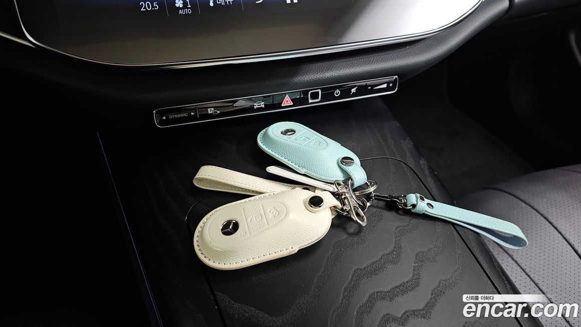 Mercedes-Benz E-Class 2025