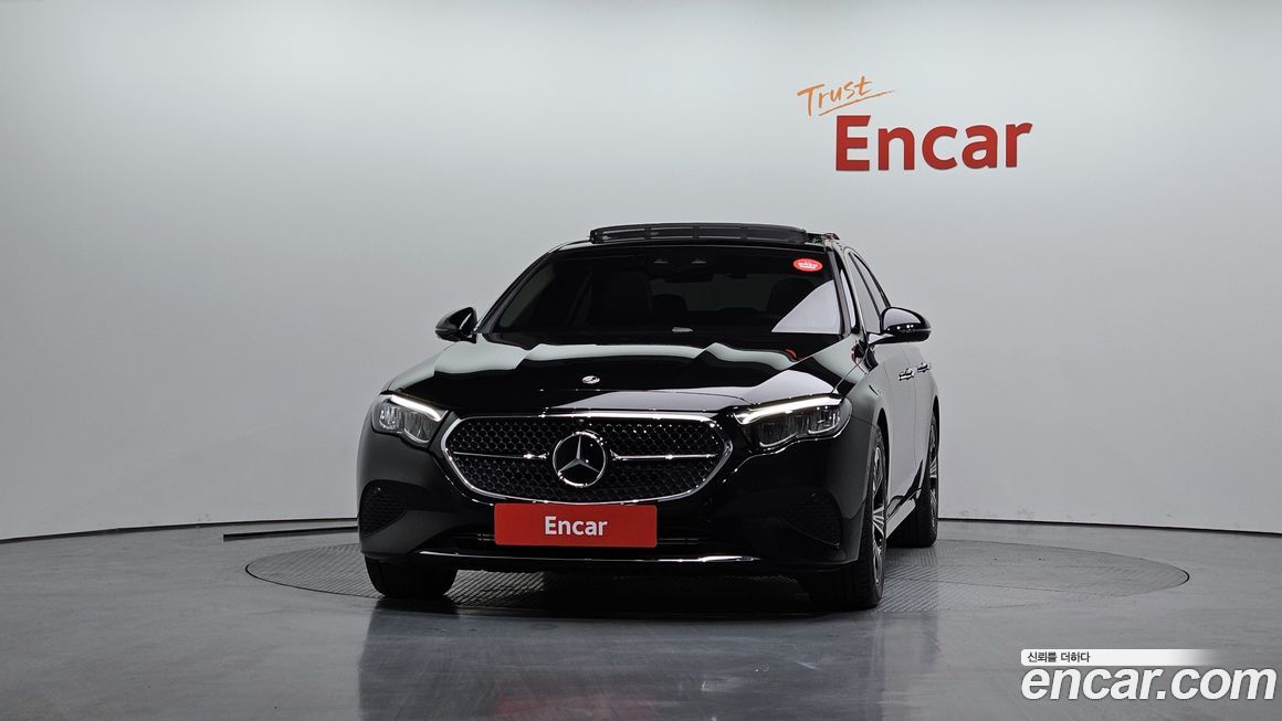 Mercedes-Benz E-Class 2025