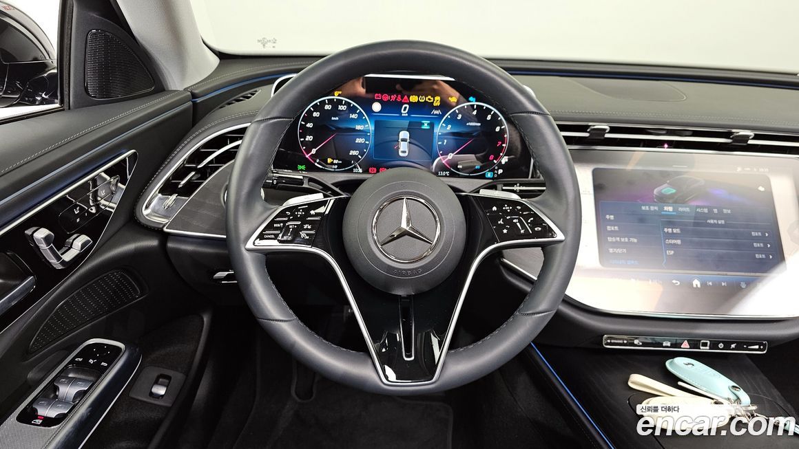 Mercedes-Benz E-Class 2025