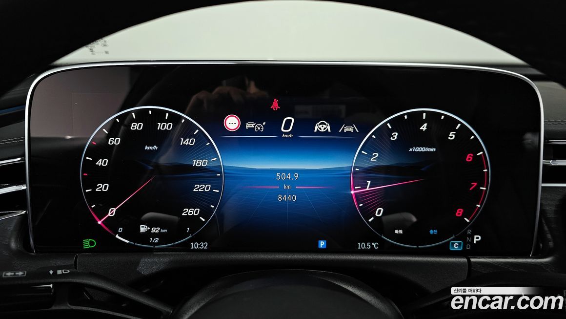 Mercedes-Benz E-Class 2025