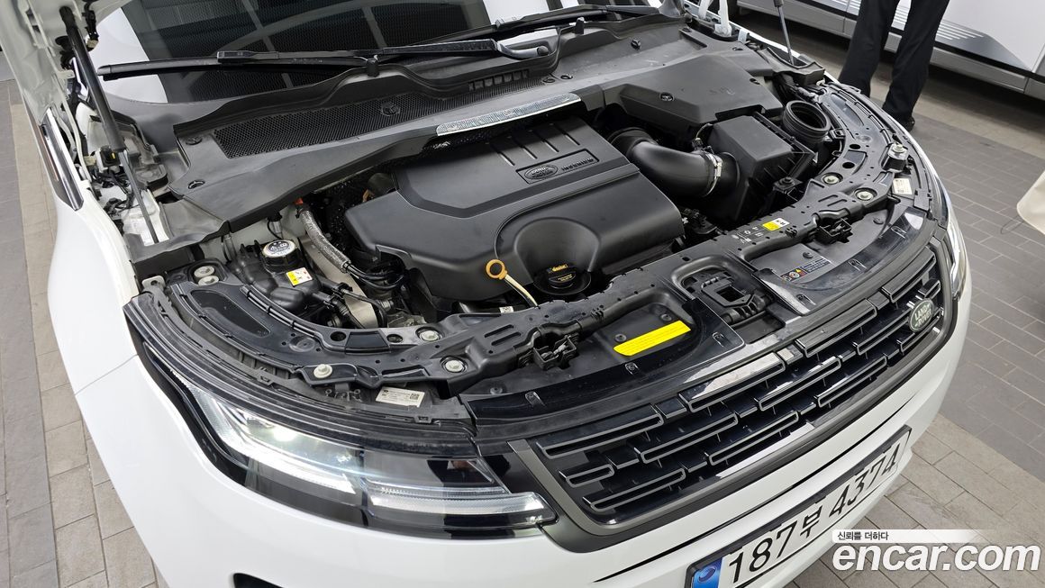 Land Rover Range Rover Evoque 2024