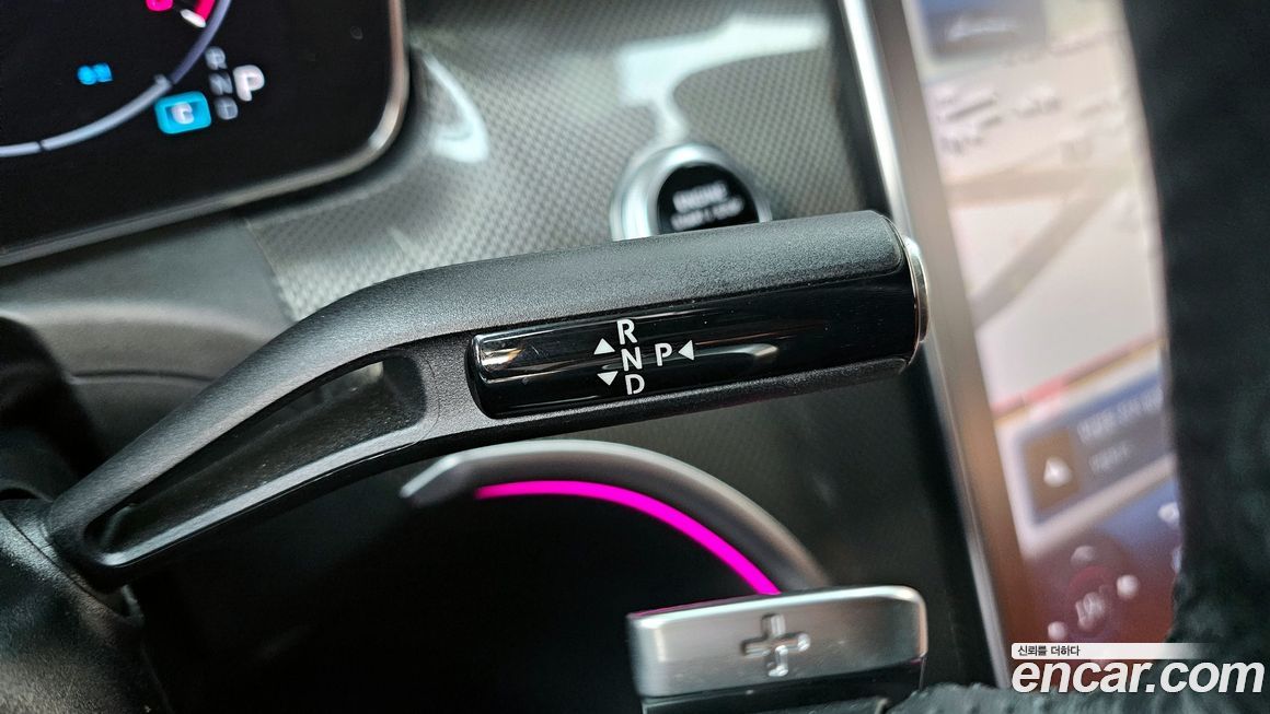 Mercedes-Benz C-Class 2022