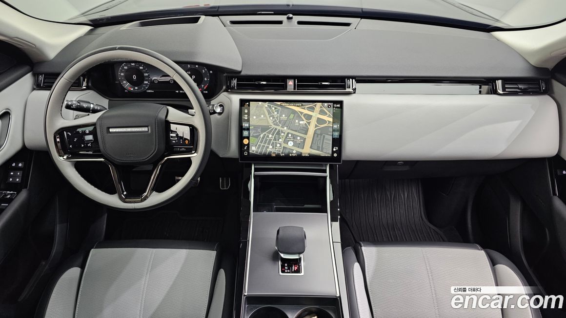 Land Rover Range Rover Velar 2025