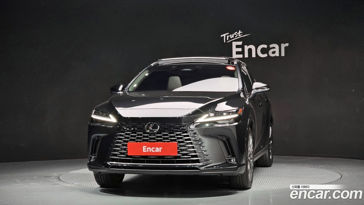 Lexus RX 2025