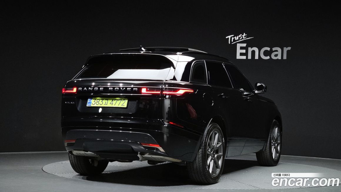 Land Rover Range Rover Velar 2025