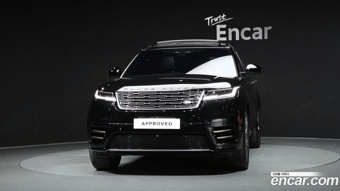 Land Rover Range Rover Velar 2025