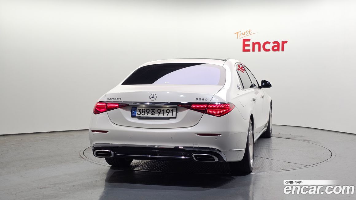 Mercedes-Benz S-Class 2022