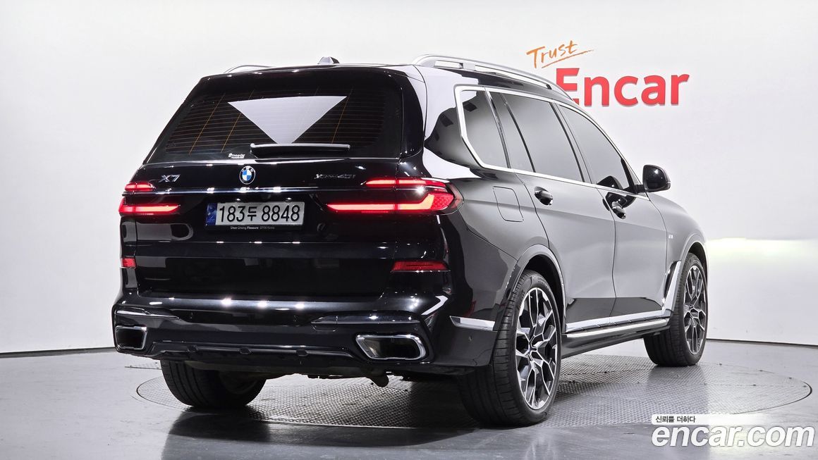 BMW X7 2024